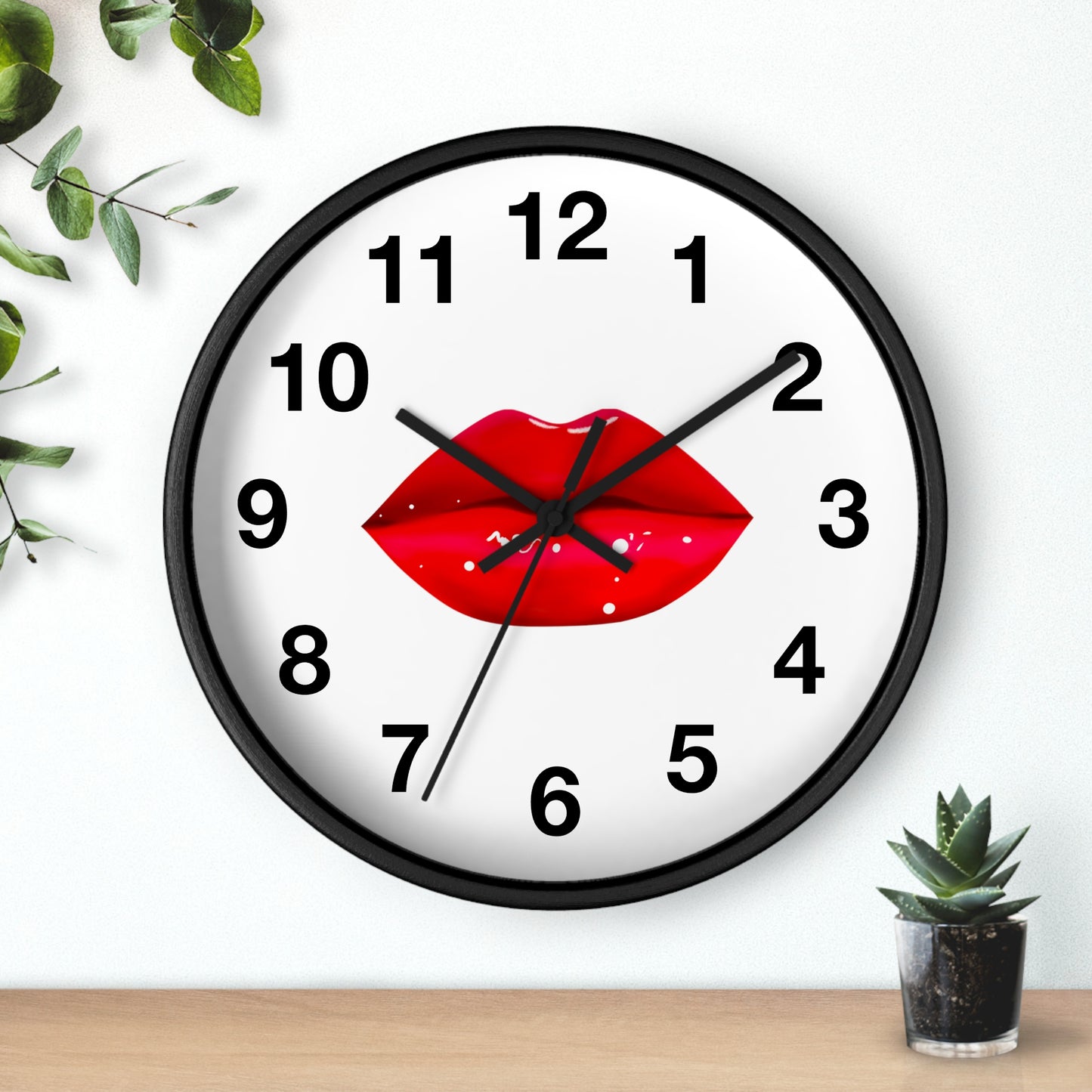 Kissa Diva Wall Clock